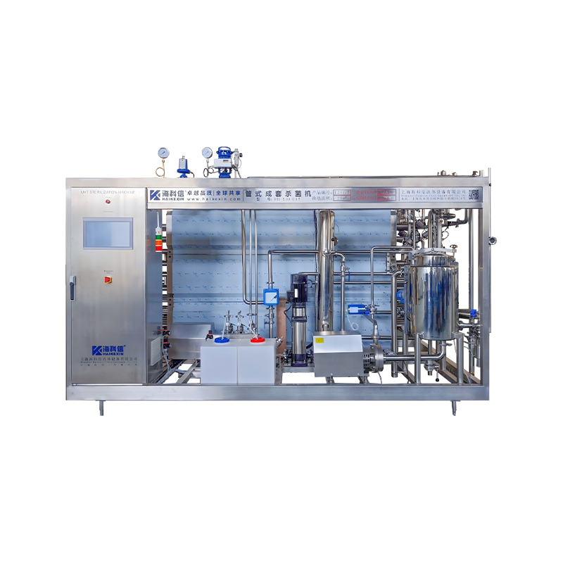 Automatický UHT sterilizátor (Ultra-High Temperature).